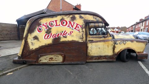 A Seven Day Transformation With This London Taxi Into Rat-Rod