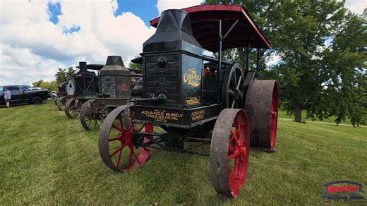 A blast from the past!! #oldschool #vintage #antiquetractor | Farm Stock Tractor Pullers