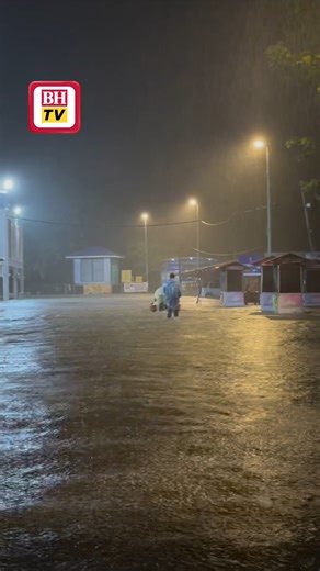 Banjir di Kelantan terus meningkat kepada 1,599 mangsa setakat jam 8 pagi ini berbanding malam tadi hanya 836 mangsa. Berita penuh: https://www.bharian.com.my/berita/nasional/2025/11/1475238/mangsa-banjir-di-kelantan-terus-meningkat-kepada-1599-orang-pagi-ini | Berita Harian Online