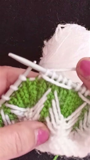 Beautiful two colours baby sweaters knitting pattern #बुनाई