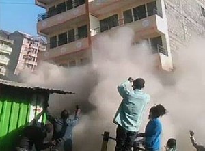 Dramatic building collapse caught on camera | The Times of India