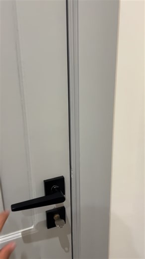 ‎Mustafa Murad مصطفى مراد‎ on Instagram‎: "فولوو قربنا على 300 الف🙏🏻❤️"‎