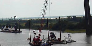 Talmadge Bridge struck by crane from Savannah River