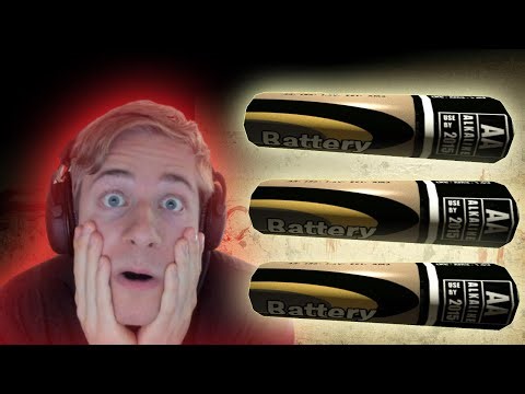 Outlast But I'm Taking Damage Every 10 Seconds And Batteries Give Full Health!