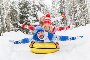 Winter sports for the whole family: Fun activities for all ages