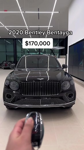 Only 10k miles! Check our website for more info! #bentley #bentleybentayga #bentleycontinentalgt #bentleyflyingspur