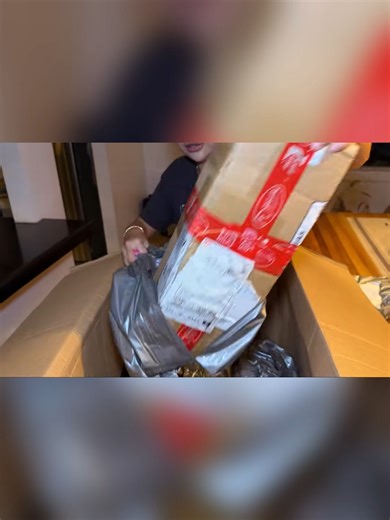 Unboxing Mystery Boxes from Facebook Marketplace – Scam or Not?