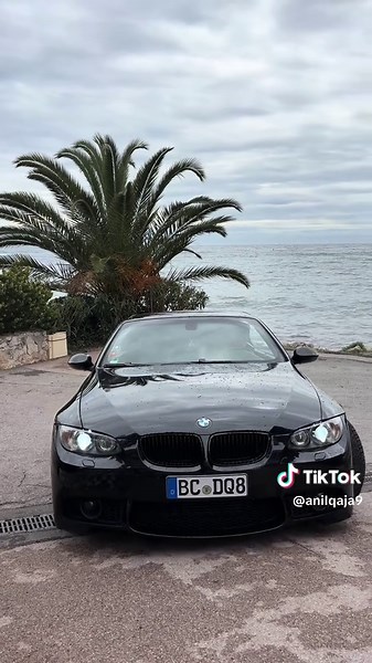 Exploring the BMW E93: Features and Insights