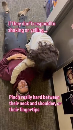 CHECK IT on Instagram: "a crash course on how/when to administer narcan! Here’s a list of places you can pick up free narcan on campus: the student health center, OhSNAP, Peer Health Education, and our CHECK IT! office! #checkit #calpolyhumboldt #humboldt #humboldtcounty #harmreduction #checkitcph"