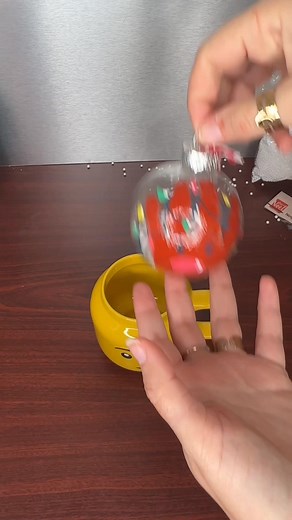 54K views · 247 reactions | Avec les empreinte de mains de l’enfant tu peux venir créer un petit renne. #Maman #enfant #kidsactivities #assistantematernelle #bebe | Assmat Chantilly | Facebook