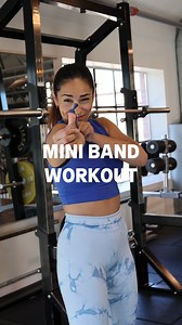 1.9K views | MINI BAND WORKOUT - LOWER BODY  Du kan lave den her underkropstræning hvor som helst! Pak et miniband i kufferten, og så er ferietræningen i hus ☀️  Side squat  Kick back (højre + venstre)  Glute bridge  Good morning + squat  Romanian deadlift  Monster walk Lav 20 gentagelser pr. øvelse – 3 runder i alt. Hold 1 minuts pause mellem hver runde. God sommertræning! 拾 #minibandworkout #sommertræning #satsdanmark | SATS Danmark | Facebook