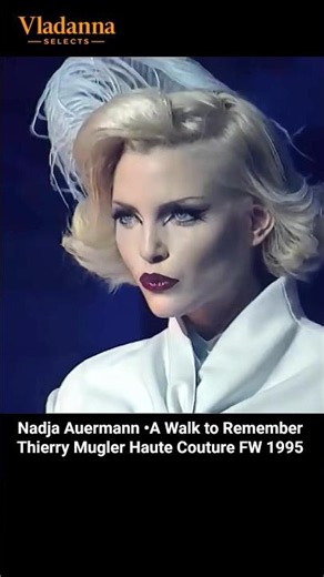 1995 • Nadja Auermann • Luxurious Diva • Thierry Mugler • Fashion History FW Paris