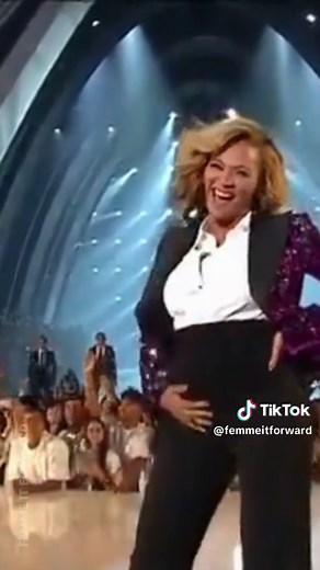 Beyoncé's Iconic Pregnancy Announcement with Blue Ivy