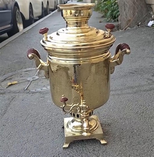 Antique Brass Samovar | 1870 Eastern European Tea Kettle (6.5L Capacity) - Etsy