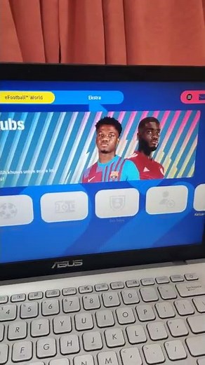 how to play eFootball 2022 on Laptop