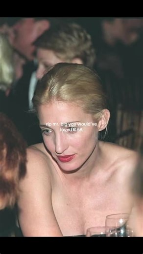 she’s literally a mix of Carrie and Natasha #americanlovestory #cbk #jfkjr #repost #satc