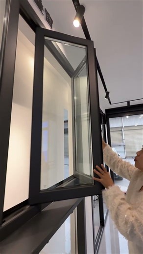 Aluminum bi-fold window