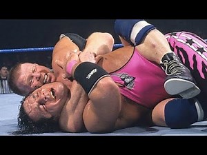 Bret Hart vs. Bob Backlund (Steel Cage/WWF Championship Match) | WWF World Tour