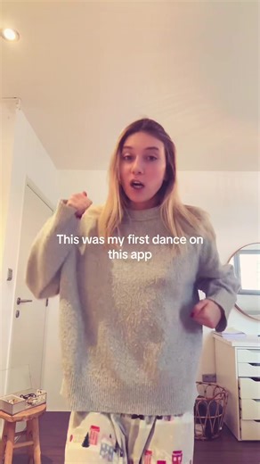 Vidéos de Papichulo (@papichulo123briana) avec Juju on That Beat (TZ Anthem) [Challenge Version] - Zay Hilfigerrr & Zayion McCall