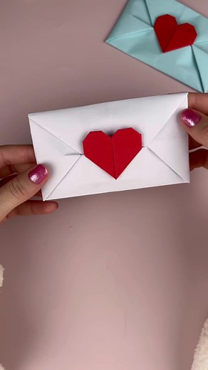 Como Fazer um Envelope de Coração em Origami
