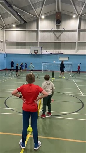 We were thrilled to begin our 𝗘𝗮𝗿𝗹𝘆 𝗘𝗻𝗴𝗮𝗴𝗲𝗺𝗲𝗻𝘁 𝗣𝗿𝗼𝗴𝗿𝗮𝗺𝗺𝗲 in Kendal on Wednesday, with the first session setting a fantastic tone for what’s to come ✨🏏 We still have a small number of places remaining for both boys and girls, so now is the perfect time to get involved! ✅ | Cumbria Cricket Ltd