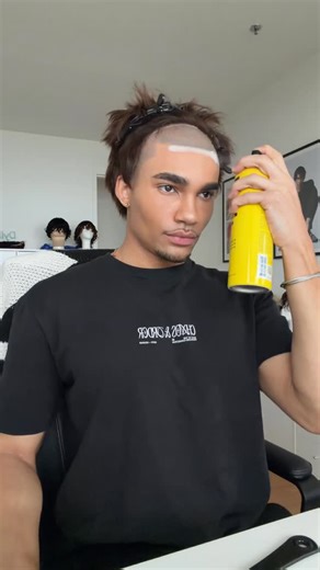 Dylan Hasselbaink on Instagram: "@dylanswigcloset mod cut wig install styled in a side part 🤓 #wigs #wigtutorial #hairtutorial #menwig ad"