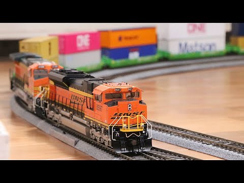 ScaleTrains HO Scale Intermodal Train Unboxing