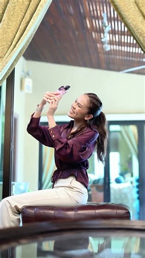 Nur Aisyah on Instagram: "When you’re always surrounded by people, confidence isn’t just about how you look. It’s about how you feel 💜 The new Listerine Cherry Mint helps me stay confident all day 🍒✨ Fruity, gentle and 0% alcohol. The feeling is mild, but the freshness is powerful and long-lasting. @listerinemy #ListerineMY #WatsonsMY #OralHealth #CherryMint #CompletetheCleanwithLISTERINE #ad"