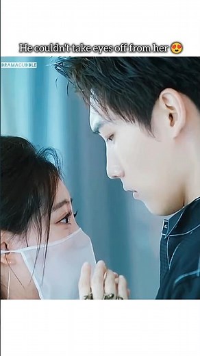 He couldn't take eyes off from her when he saw her as a girl😘❤️#程序员那么可爱 #cuteprogrammer #cdrama