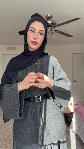 Stylish Outfit Ideas with Skirts and Sweaters