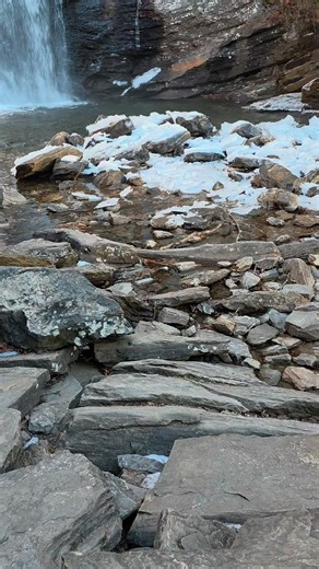 Enjoy the beauty of Looking Glass Falls in NC. Happy Waterfall Wednesday!! #waterfalls #fyp #waterfallwednesday