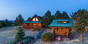 Snag a Cozy Cabin of Your Own: Six You Can Buy Right Now