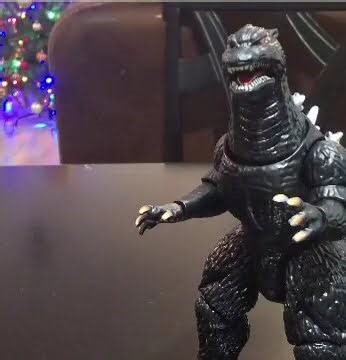 Godzilla vs gigan stop motion