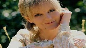 LOVE ME WITH ALL YOUR HEART Lyrics - PETULA CLARK | eLyrics.net