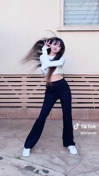 Miley Cyrus Easy Lover Dance Challenge