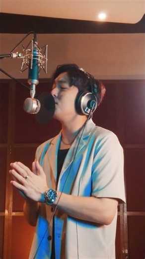 Catch John Rex performing his latest single, "Umaasa Pa Rin" TOMORROW at 5PM! #JohnRex #OPM #Teaser