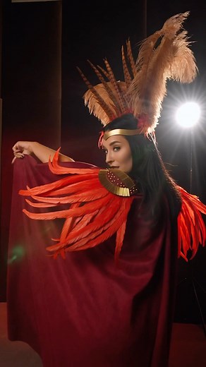 ⚜️Anna Shakh⚜️ on Instagram: "Our Santanico cosplay. From Dusk Till Dawn❤️🔥🐍 by @tarantinoxx 🐍😉❤️🔥 In the movie it was amazing @salmahayek dancing to the song by @titoandtarantula Do you remember? I am sure, you do, cause it’s unforgettable 😀 Video by @viznyak_olga #cosplay #fromdusktilldawn #tarantino #salmahayek #santanico #vampire #snake #afterdark"