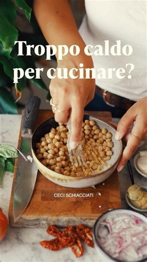 🍅 Pomodori ripieni senza cottura (pronti in 10 minuti)