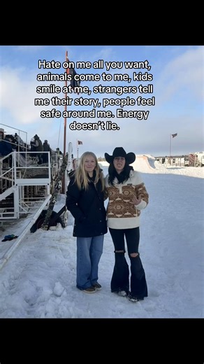 Two posts in one day oopsie😂 I just can’t get over how cute these photos are!