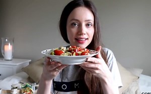 【Solfrid】喝花椰菜汤小合集~ 吃饭的声音_哔哩哔哩_bilibili