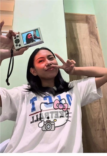 Packing the Canon ELPH 180: A Thoughtful Gift