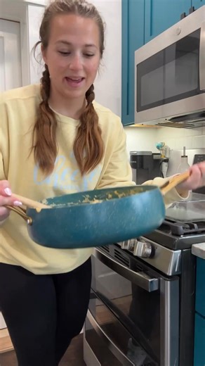 #throwback to sharing my favorite mac & cheese recipe after making the entire Internet angry by sharing my family’s mac & cheese recipe. | Bailey Daugh