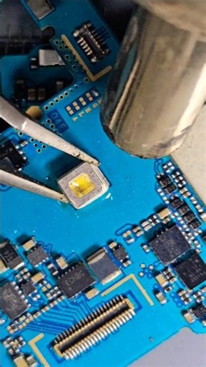 mobile smartphone flash light change.