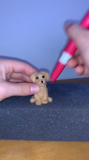 ASMR Needle Felted Labrador 🦮🤎 #Felting #FeltedPets #DIY #Wool #Craft #NeedleFelting #Felt #Custom #Scultping #Art #FYP #holidayvibes #introvideo