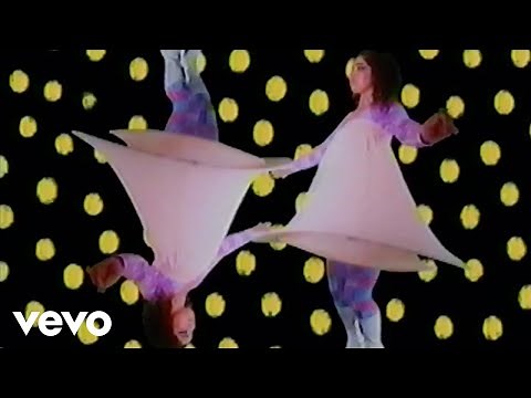 Remi Wolf - Quiet On Set (Official Video)