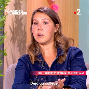 Détectée HPI à 30 ans, elle a enfin compris son propre fonctionnement. Ils sont hauts potentiels intellectuels, sur France 2 nous allons avec eux essayer de comprendre leur monde et le démystifier. ▶️Pour (re)voir l'émission intégrale : https://bit.ly/CCA-RS0509 | Ça commence aujourd'hui