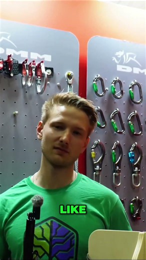 Climbing Gear: Ultimate Durability & Comfort REVEALED! #shorts