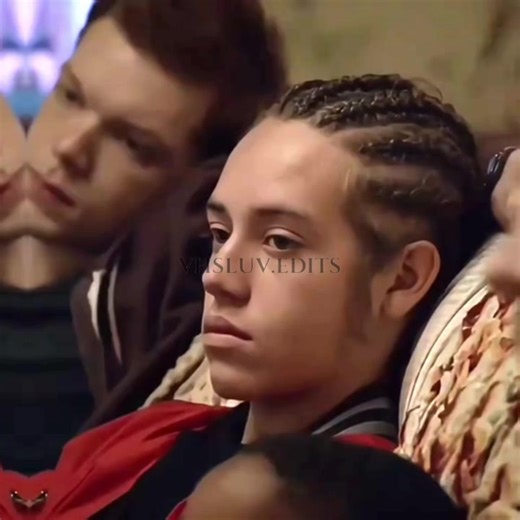 Everyone, Carl Gallagher… This took soooo much longer than I expected to edit 😭 #carlgallagher #shameless #shamelessedit #foryou #foryoupage