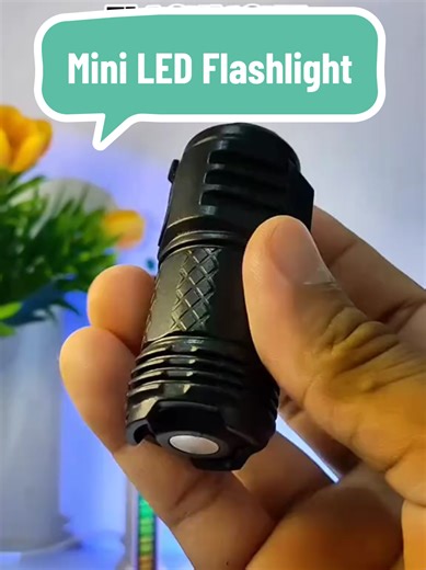Mini LED FLASHLIGHT na pwede gamitin as emergency light #portableflashlight #ledlight #miniflashlight #rechargeableflashlight #flashlight