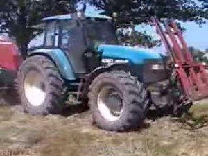 Big baller Hesston 4880 + New Holland 8360